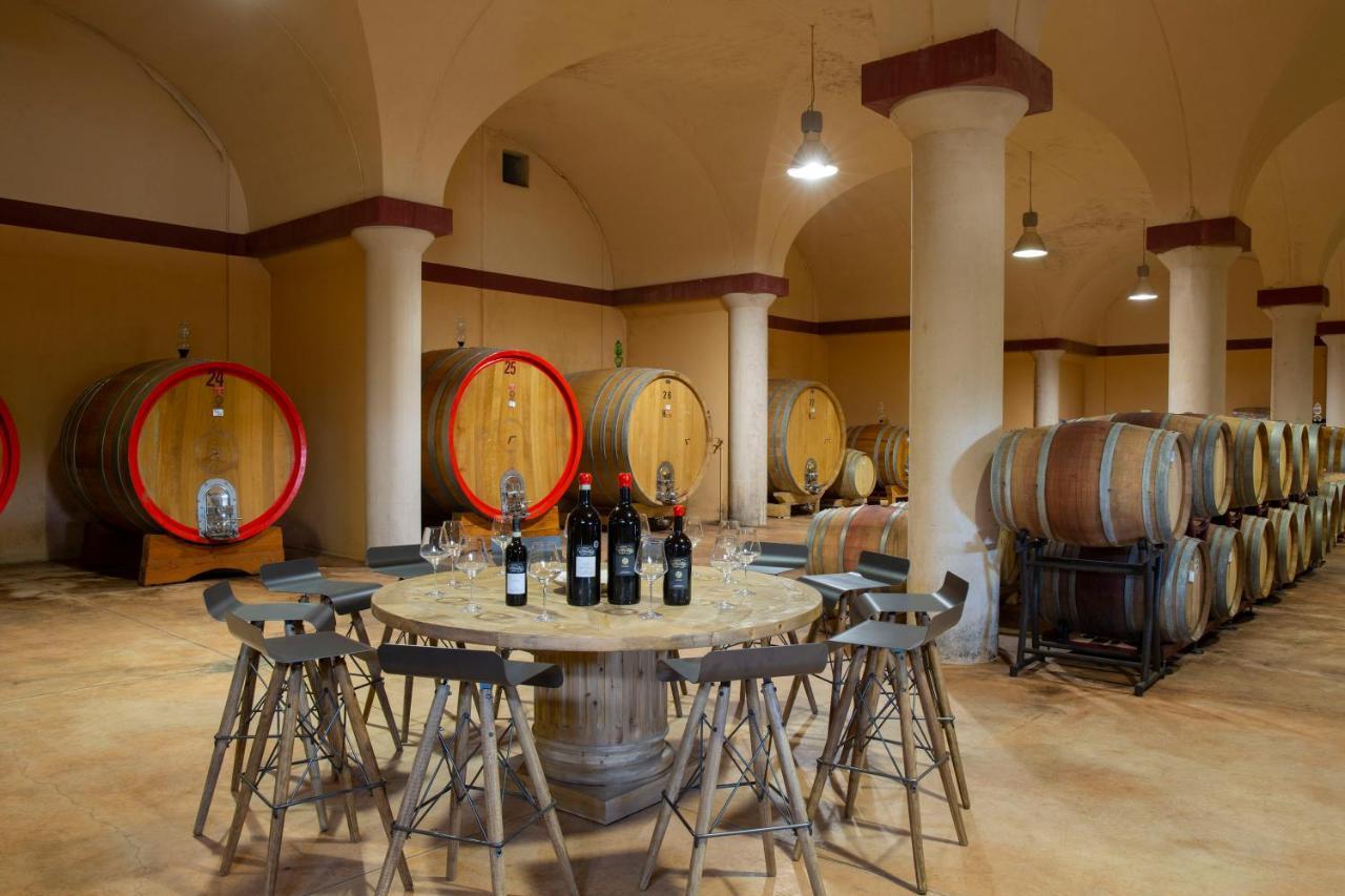 فيلا Borgo Argiano كاستيلْنْوافو بيراردين المظهر الخارجي الصورة